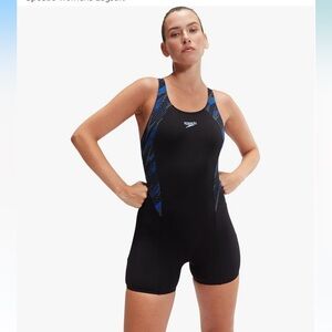 NWT Speedo Women's Black and Blue Swimwear in size 34